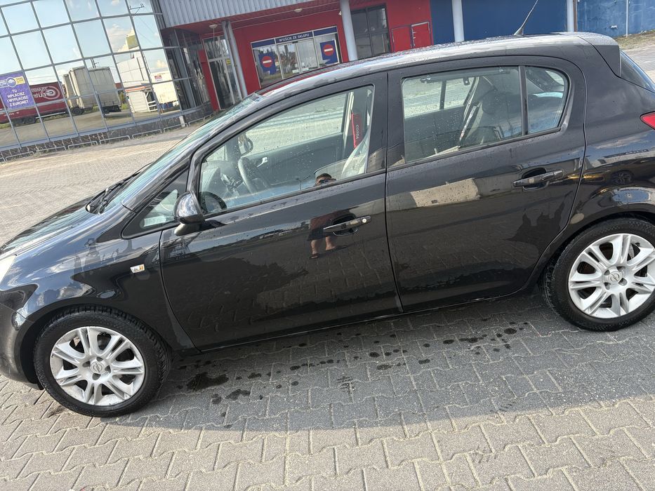Opel Corsa D 1.2 75 KM | 2009 | 176 tys. km | KLIMA | TEMPOMAT