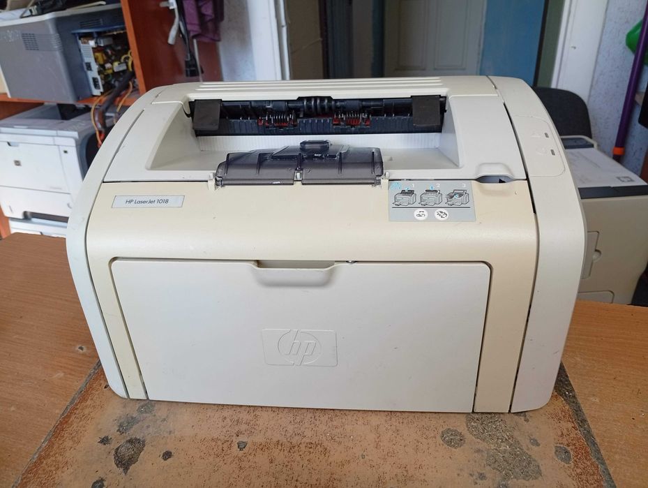 Лазерний принтер HP LaserJet 1018 обслужений, з ГАРАНТІЄЮ