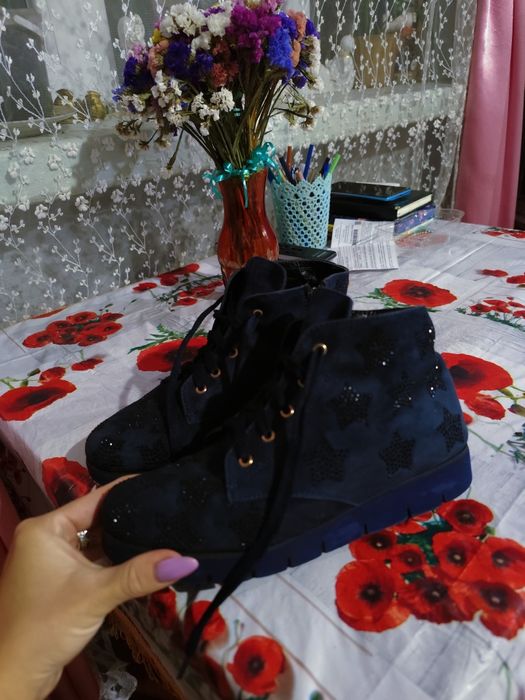 Ботіночкі легесенькі жіночі 37-38р.