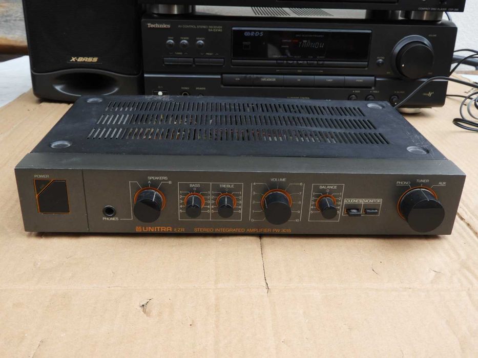 Wzmacniacz Unitra PW 3015 do naprawy lub na części