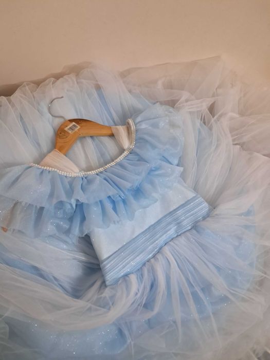 Сукня на випуск в садок 120-130см