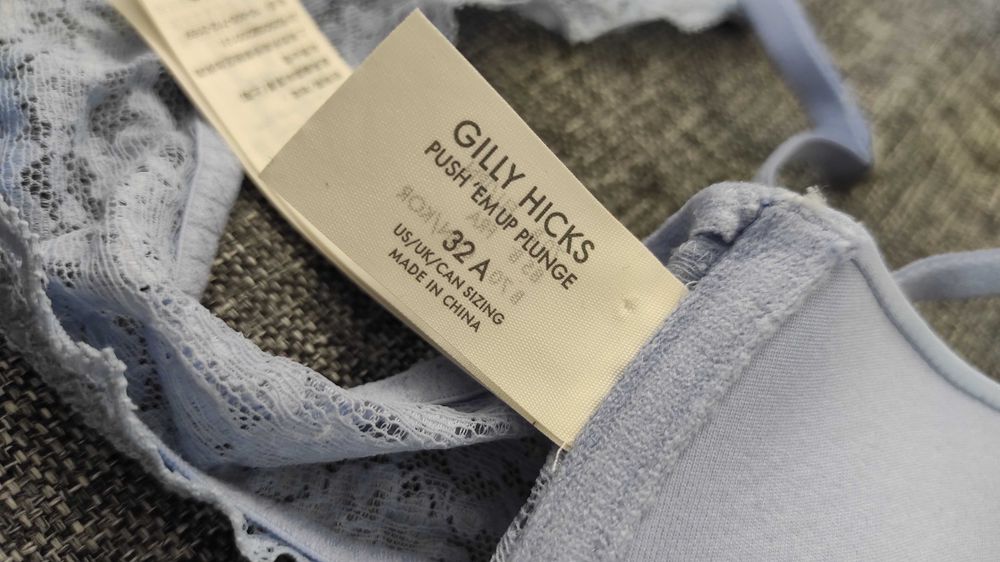 Biustonosz stanik push up odpinany zapinany z przodu delikatny kobiecy