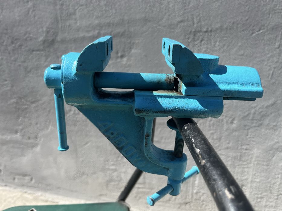 Лещата ручні ссср.