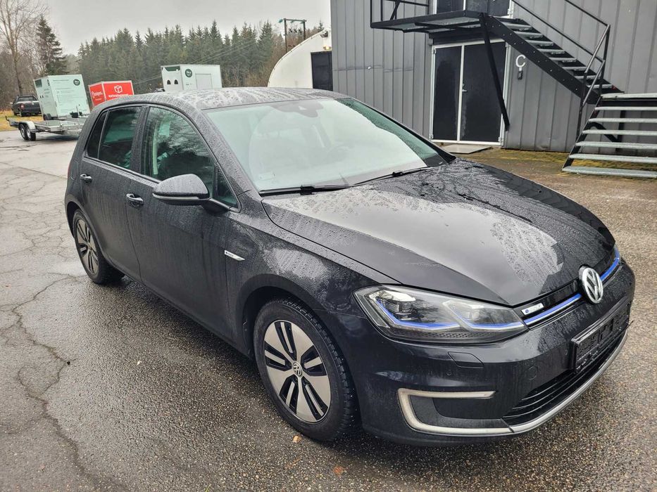 Volkswagen E-golf 2019 36квт з Норвегії під ключ/малий пробіг/без ДТП