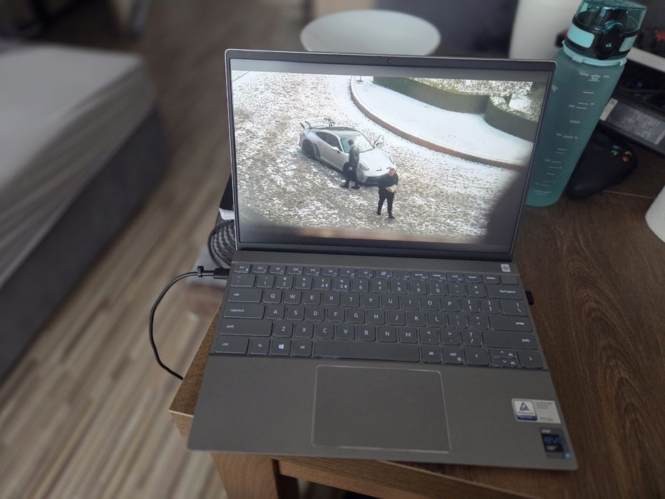 Dell Inspiron 13 5310, i7-11 gen, Windows 11, 512gb ssd, 16gb ram