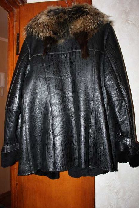 Натуральная женская дубленка Б/У