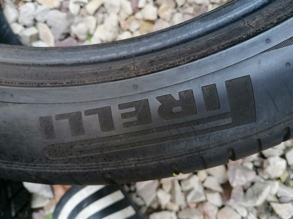 275/40/20 Pirelli 2024 rok RUN FLAT