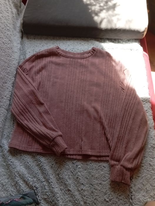 Krótki sweterek S