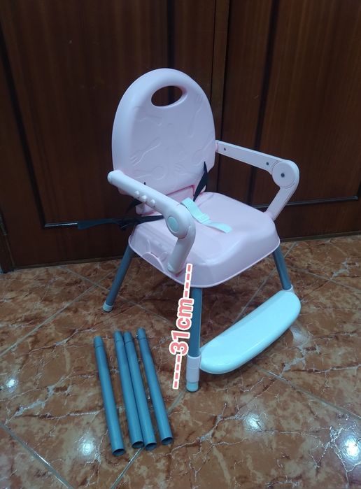 Cadeira de refeição para bebé comer à mesa criança casa quarto.