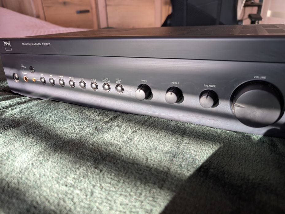 Wzmacniacz NAD C 326 BEE