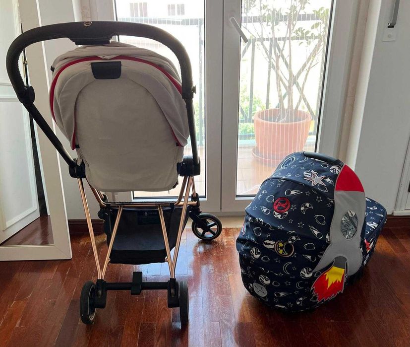 Carinho Cybex Ferrari special edition