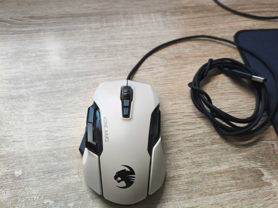 Myszka Roccat Kone Aimo