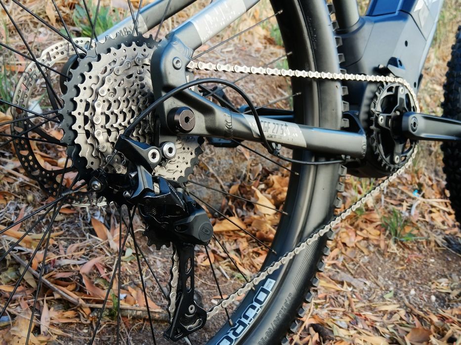 RockRider E-ST900 - Bicicleta de BTT Elétrica - E-MTB - Tamanho L - Roda 27.5"+