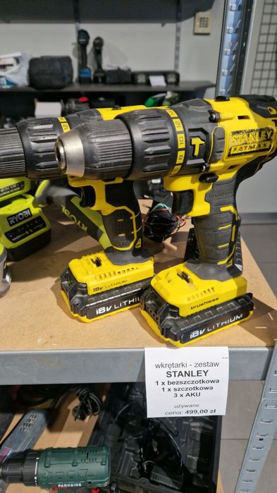 Zestaw wkrętarek Stanley +3x Aku