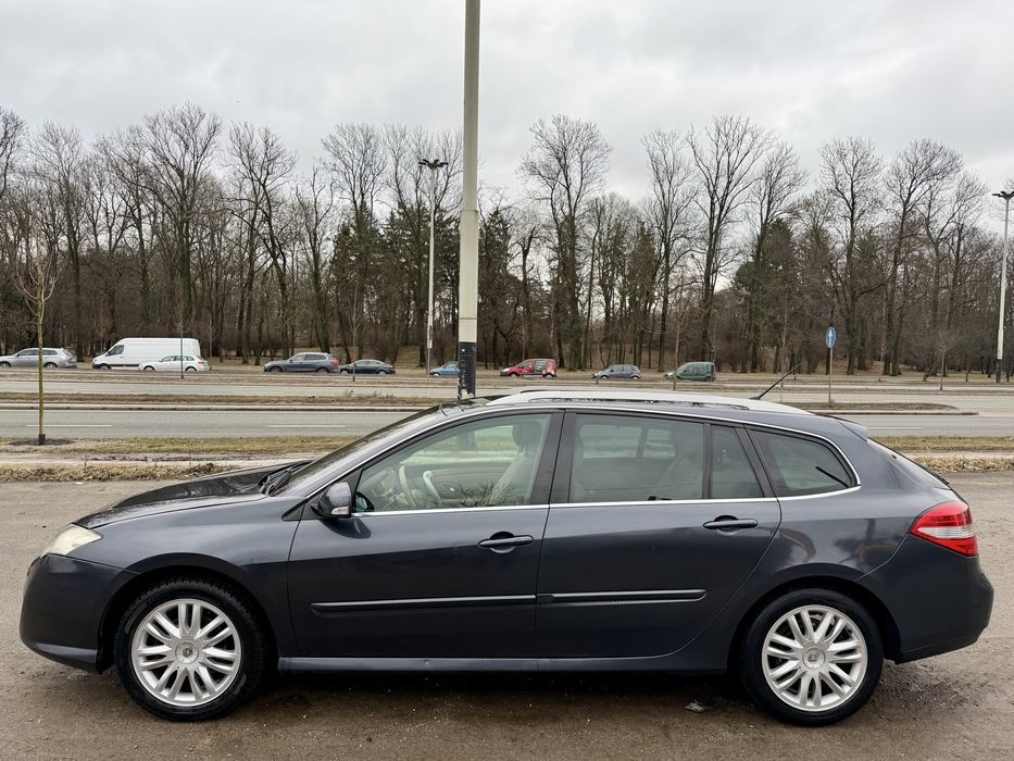 Renault Laguna III/2008r/initiale paris/panorama/biksenon/nawi/skóry