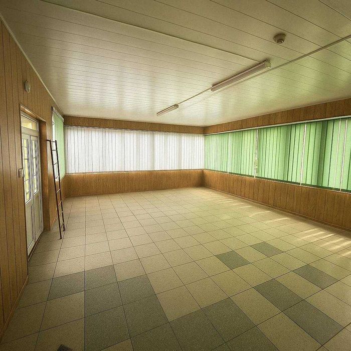 Оренда під магазин/кафе/послуги -  Автовокзал!  55 кв.м, 99 кв.м.