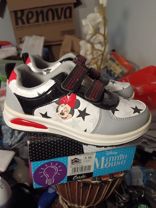 Ténis novos minnie