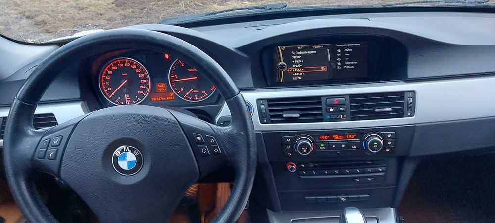 BMW e91 320xd LCI 2009r. touring