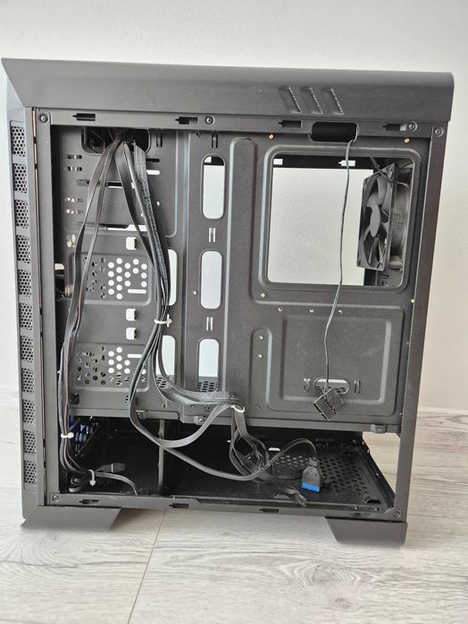 ATX корпус GAMEMAX Pardo (3*120mm з реобасом керування обертами)