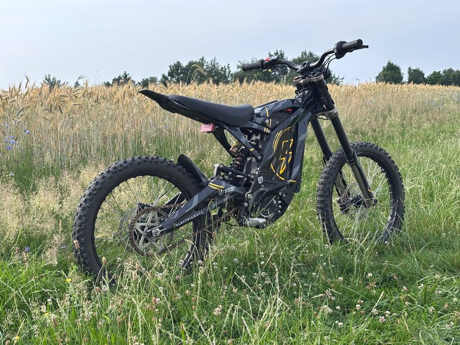 Surron light bee x 2024