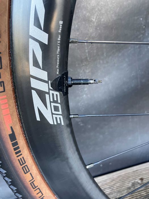 Scott Addict Tuned Gravel