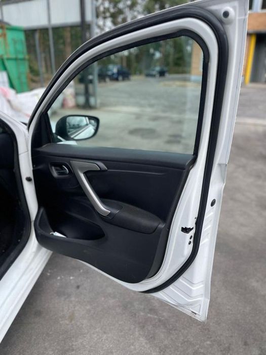 Para peças CITROËN C-Elysee