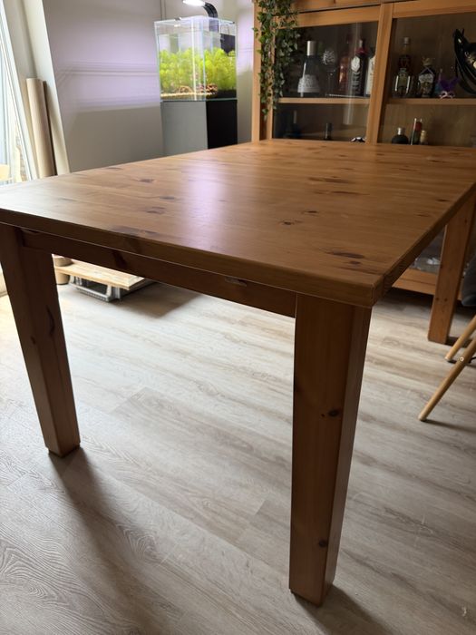 Mesa de madeira extensivel