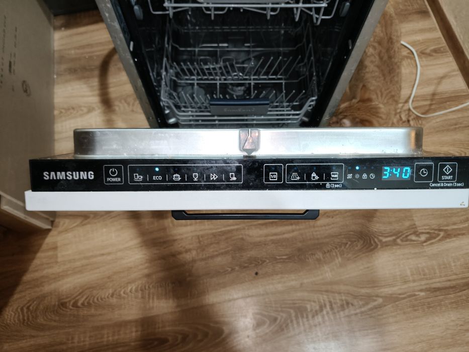 Zmywarka Samsung 45cm DW50R4050BB (2023r) - Sprawna, do drobnej napraw