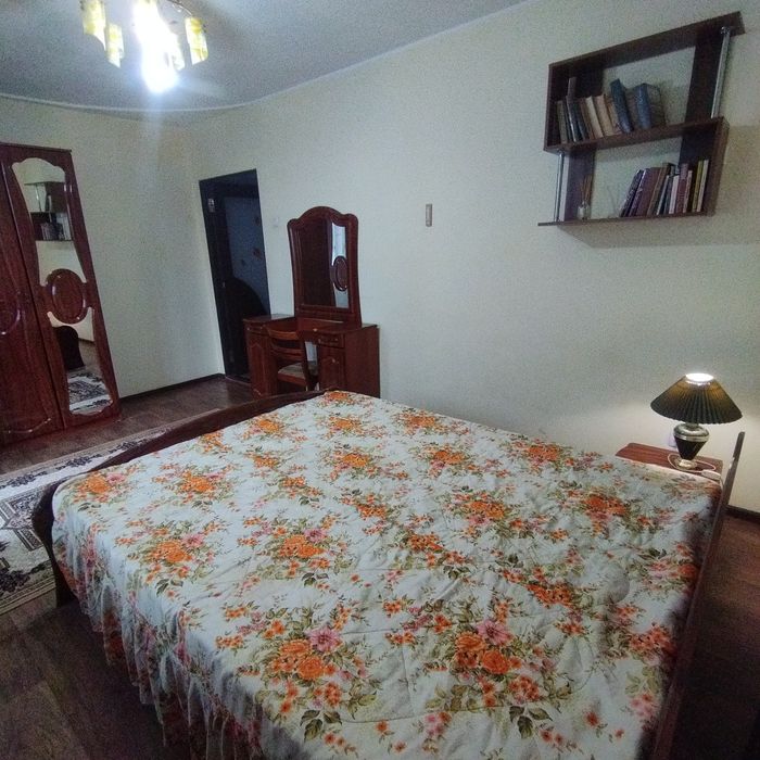 Продам 2-х кімнатну квартиру терміново