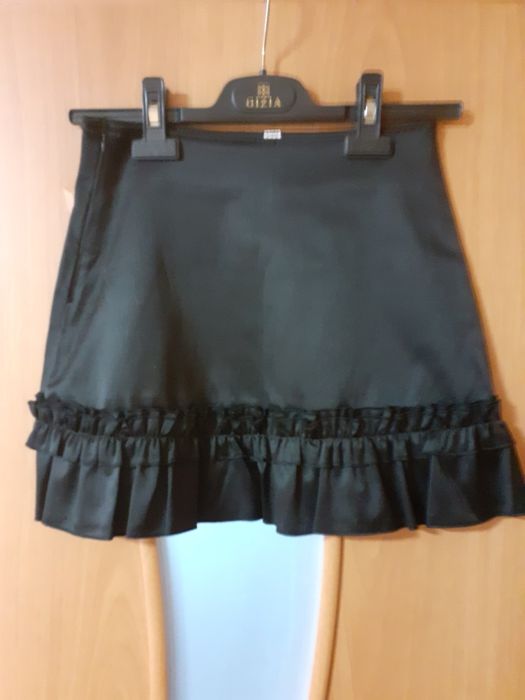 Стильна спідниця