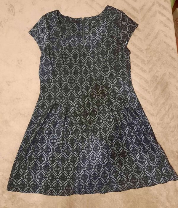 Бомбезна сукня George 20 розміру