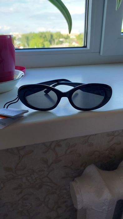 Продам очки солнцезащитные новые