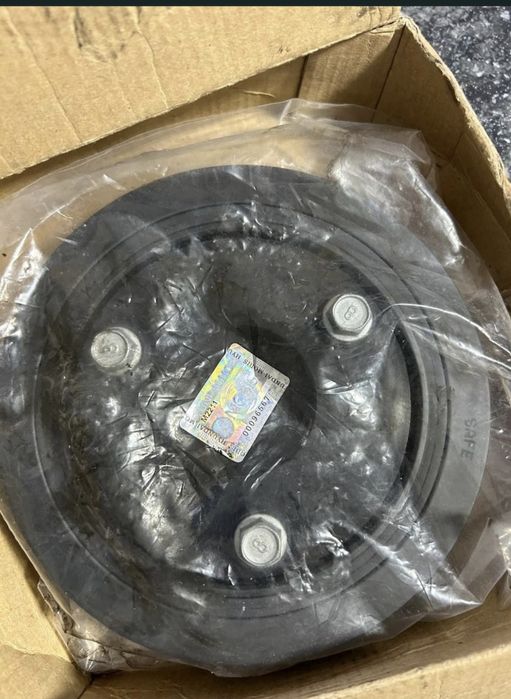 Продам шків колінвала демпферний Kia sorento