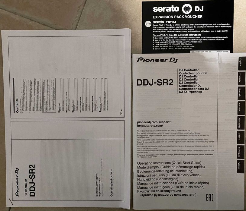 Controlador DJ Pioneer DDJ-SR2 com expansão Serato Pitch 'n Time DJ