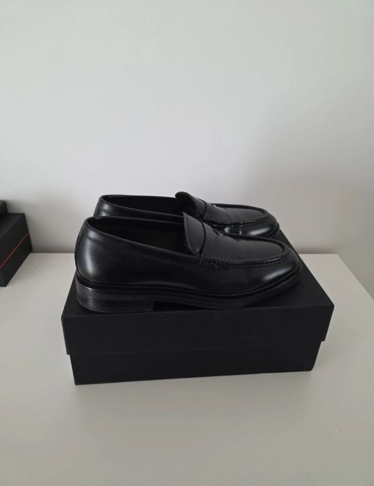 Sapatos Clássicos de pele Massimu Dutti