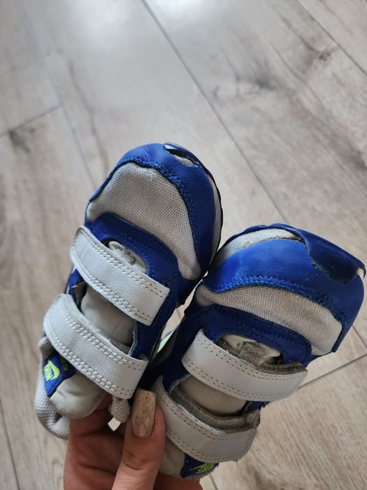 Buty nike chłopięce r 28 17cm