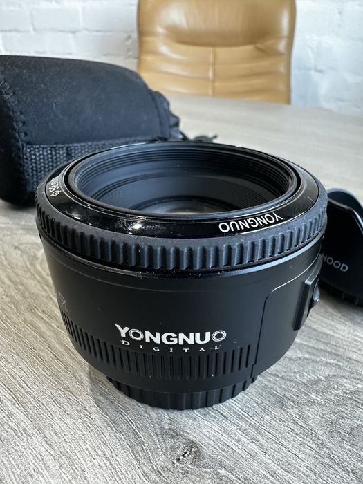 Об’єктив Yongnuo 50mm f1.8