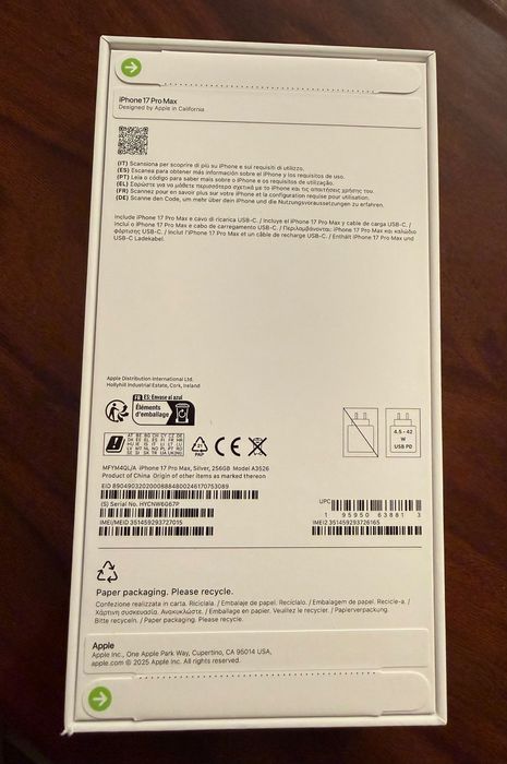 iPhone SELADO 17 pro Max 256Gb Silver