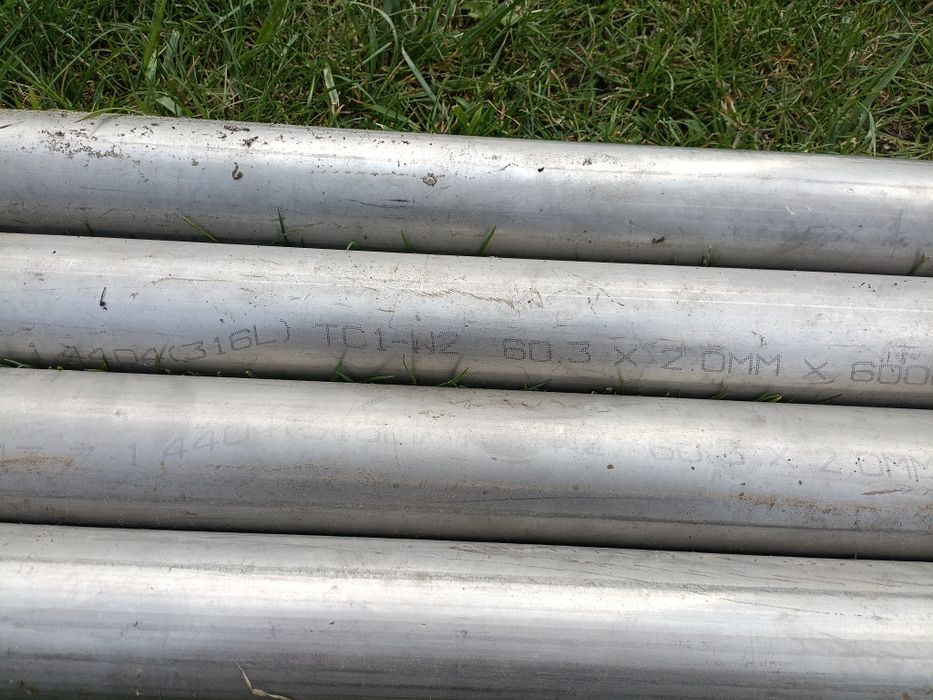 4 rury ze stali nierdzewnej 60.3x 2.0mm długość 1.5m