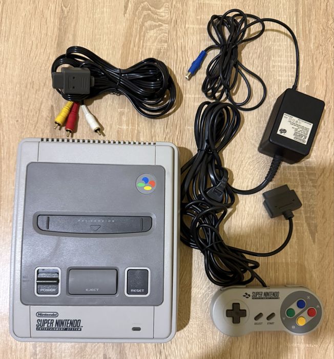 Super nintendo консоль