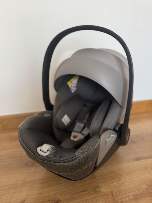 Автокрісло Cybex Cloud T+