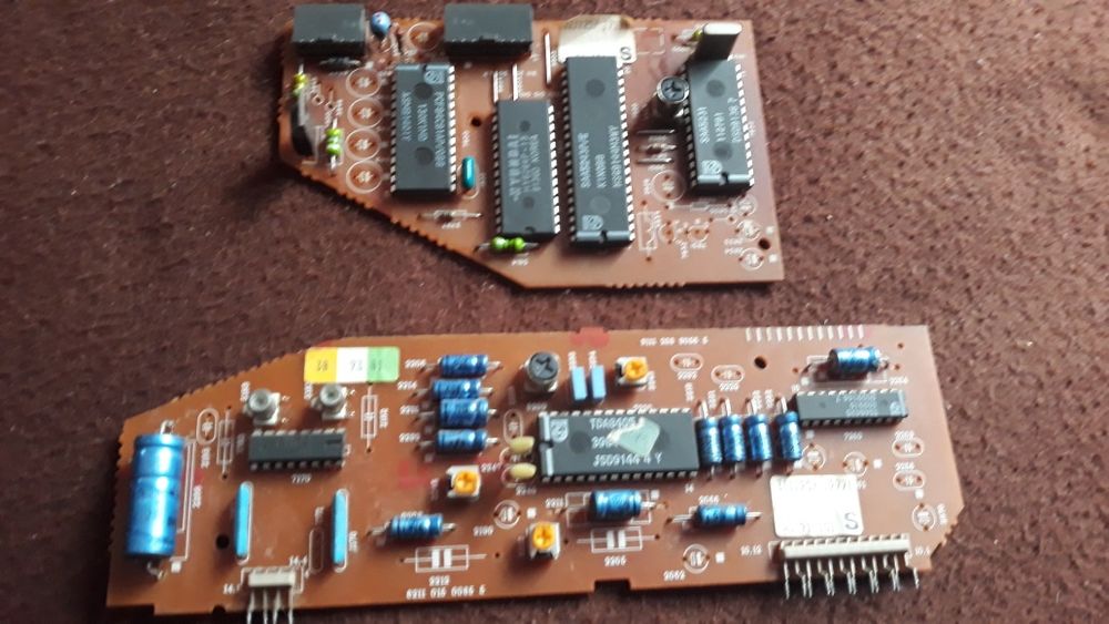 Продам разное,микросхемы,транзисторы,платы