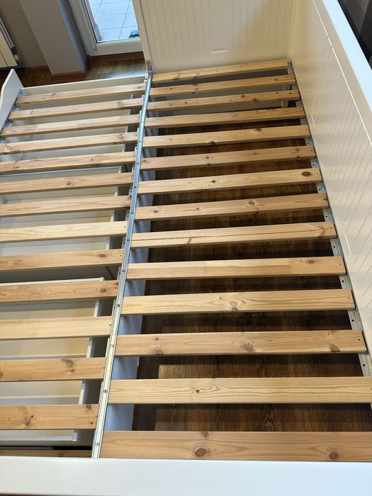 Łóżko hemnes IKEA+dwa materace