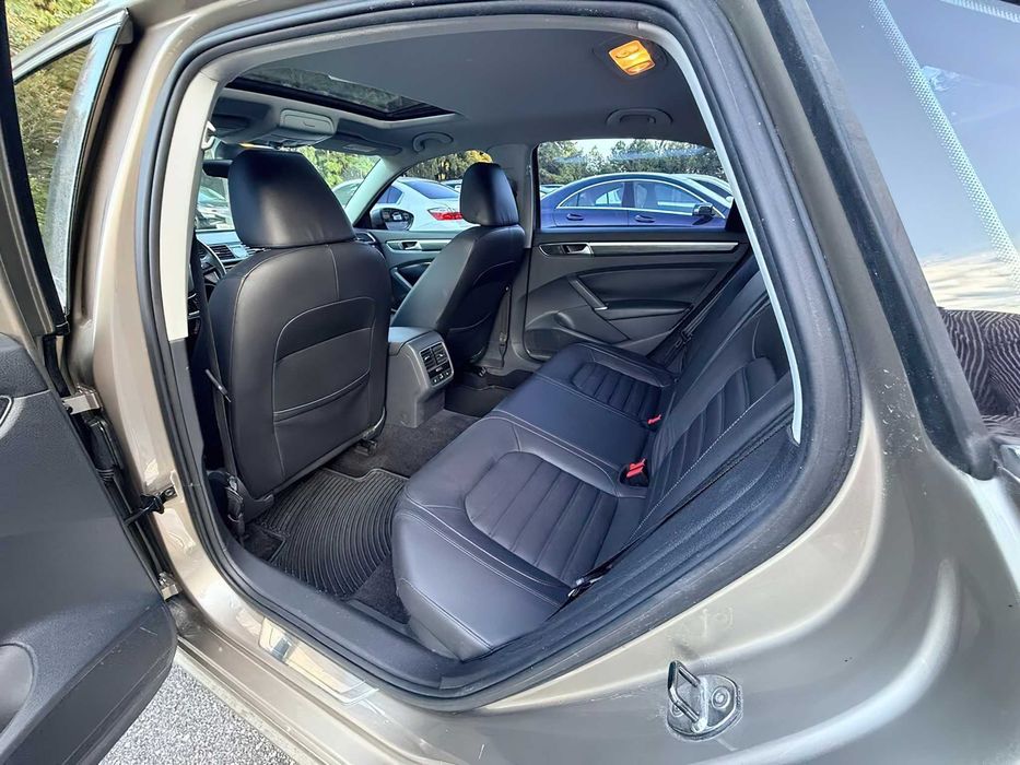 Volkswagen Passat      2016