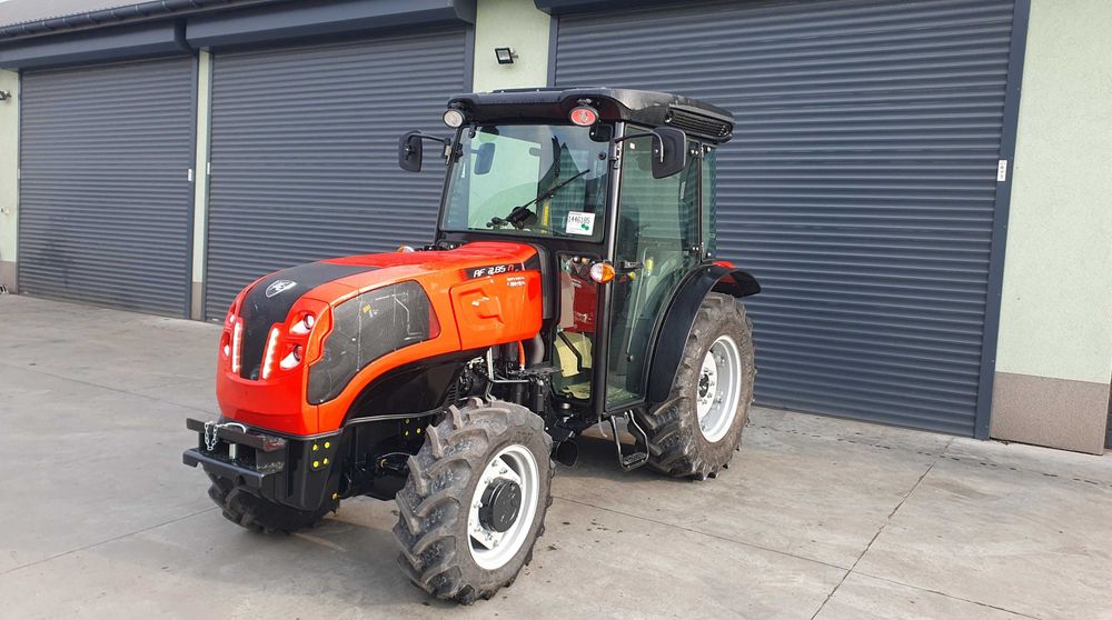 Ciągnik sadowniczy ANTONIO CARRARO AF 2.85 N - Massey - Wyprzedaż !
