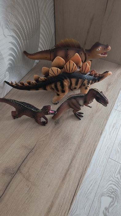 Динозаври іграшки фігурки тварин