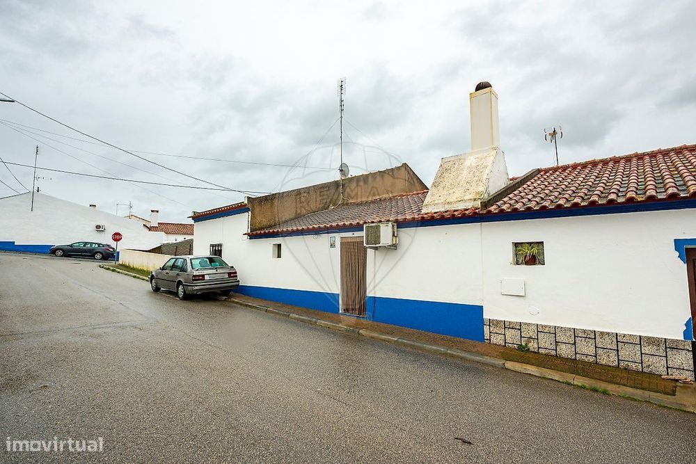 Moradia T2 para venda — Monsaraz, Évora
