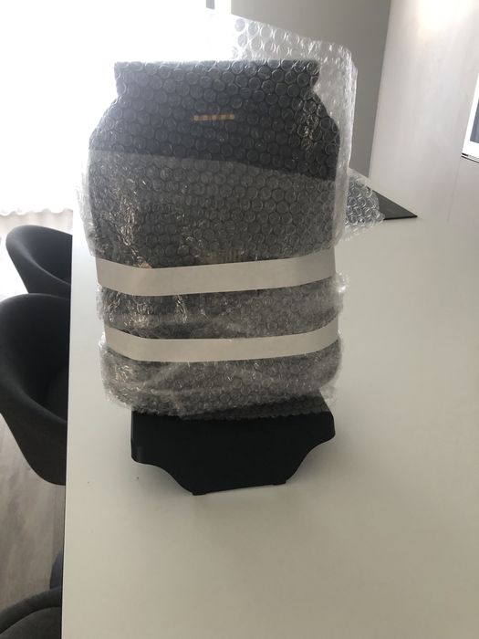 Mochila infantil Barcelona NOVA SEM USO