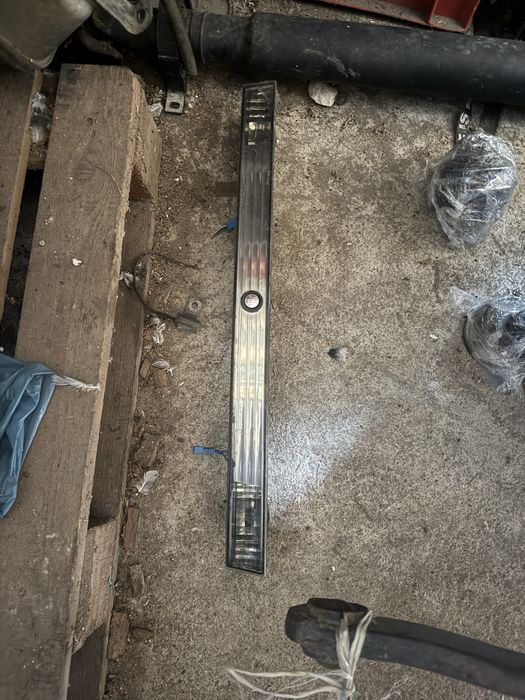 Listwa podswietlenia tablicy rejestracyjnej bmw e65
