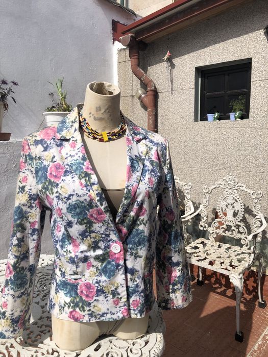 Floral Short Jacket, Size M